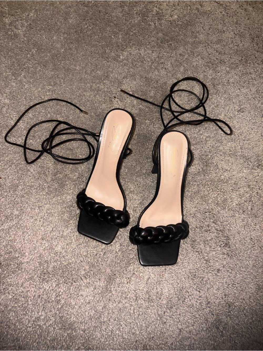 Braided Strap Black Lace-Up Heeled Sandals by Cathy Din size 7